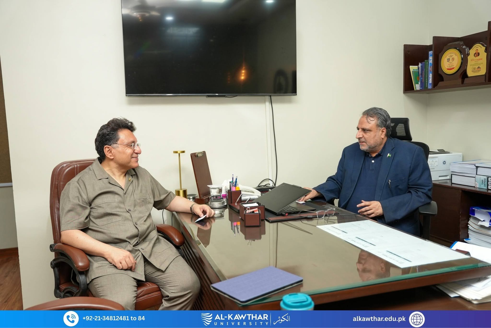 VC is having conversation with the guest