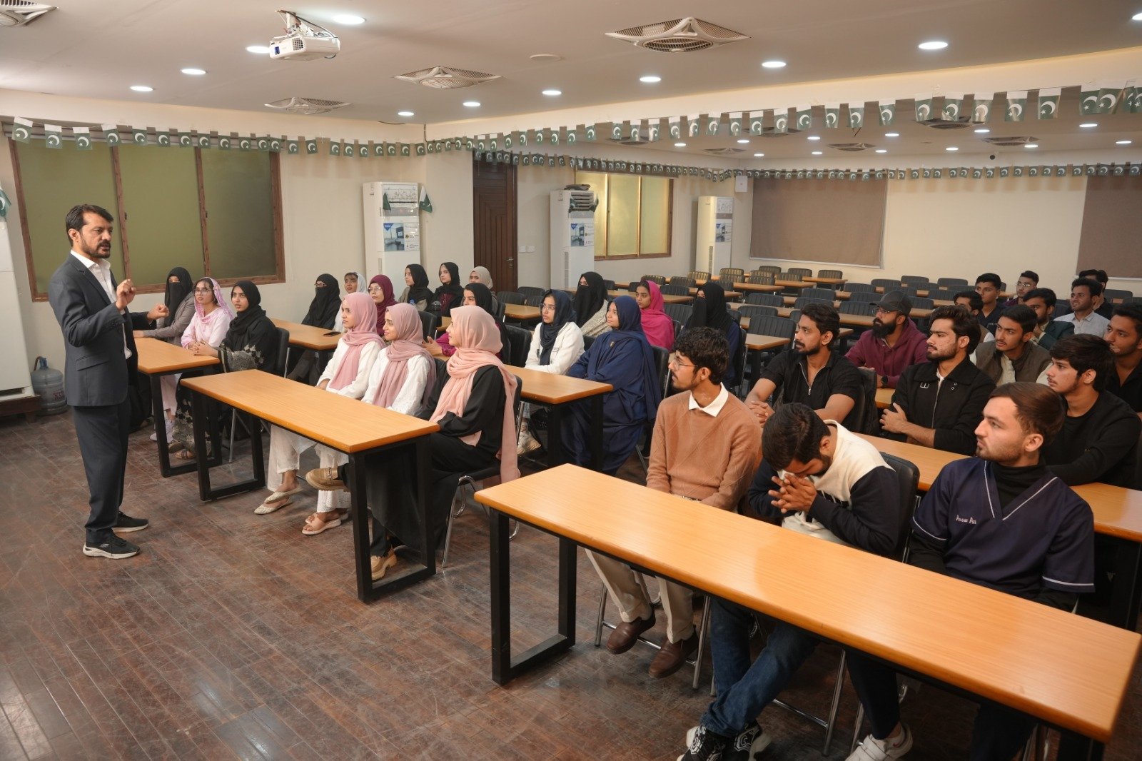 Modern Classrooms & Learning Facilities